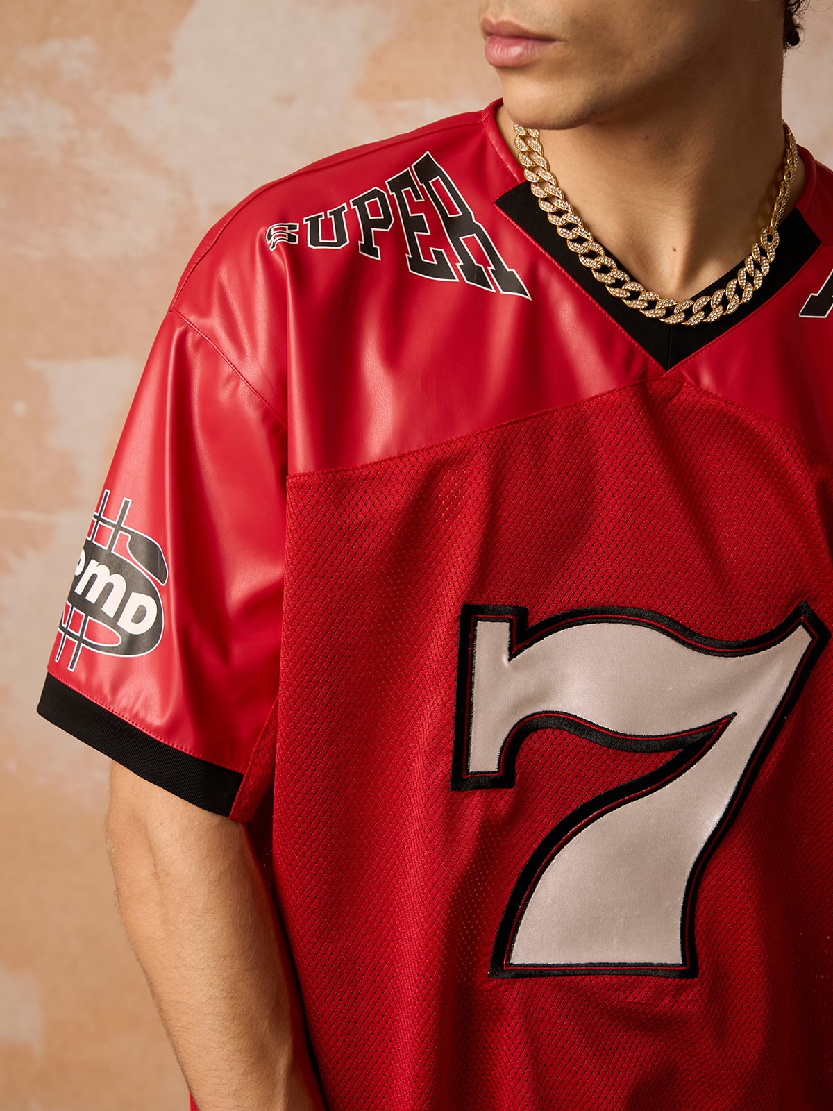 Original "SUPER 7" V-Neck Jersey T-SHIRT