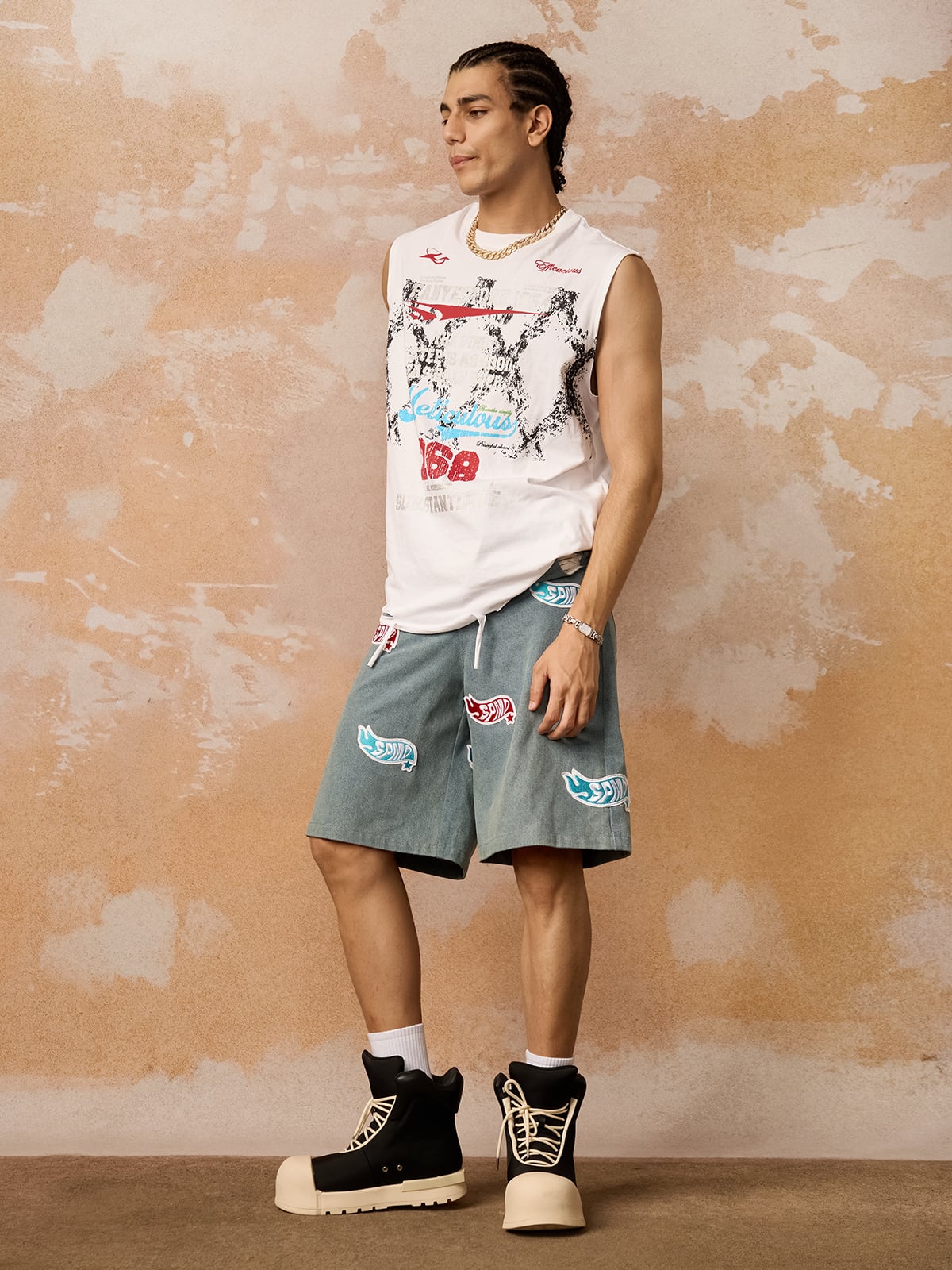 Original Street Embroidered Patch Denim Shorts
