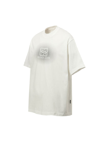 Washed  Patch Embroidery T-shirt